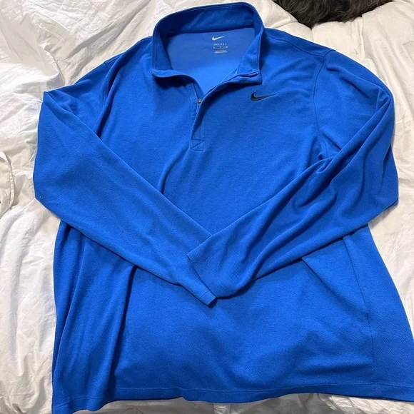 Nike quarter zip - Picture 3 of 6